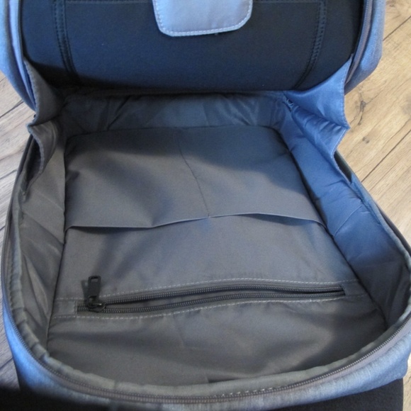 Gray City Backpack Computer Laptop Bag NWOT - Picture 8 of 14